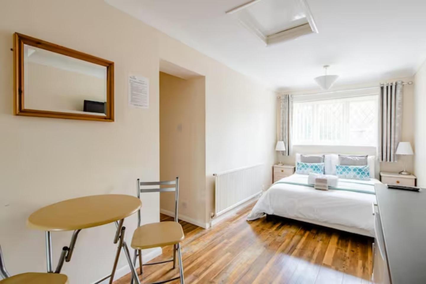 Apartamento Ross House Black Notley Exterior foto